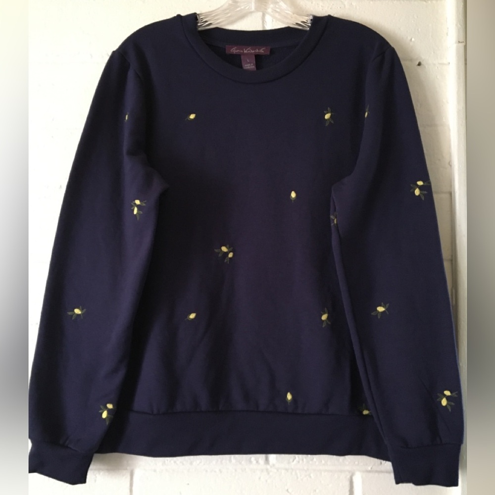 Gloria Vanderbilt | Navy Sweatshirt with Lemon Yellow Florals Embroidery πβ¨πππ± - Picture 4 of 16